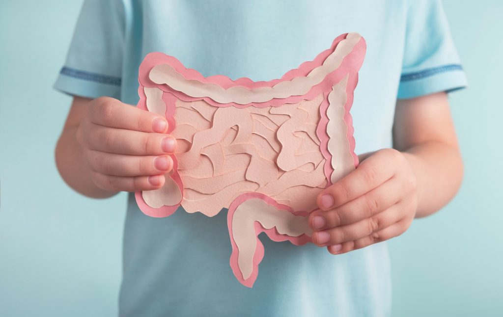 Affections gastro-intestinales provoquées par le benzène, le toluène, les xylènes et tous les produits en renfermant