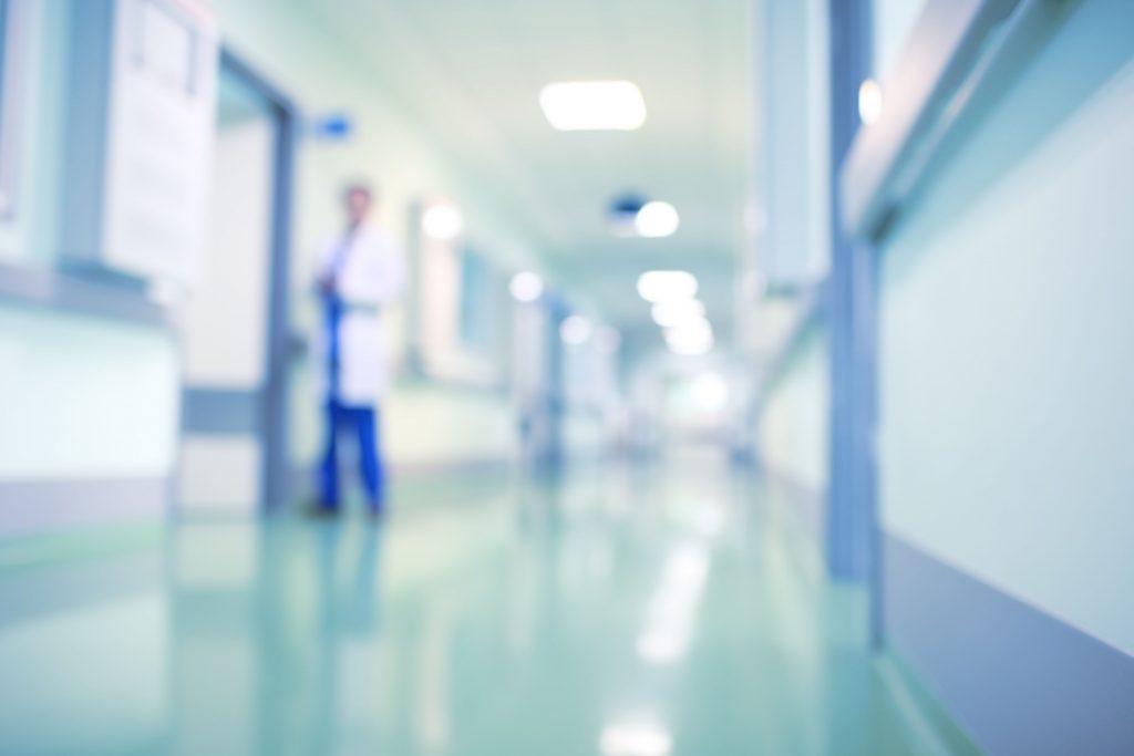 Tableau 76 - Maladies liées à des agents infectieux ou parasitaires contractées en milieu de soins